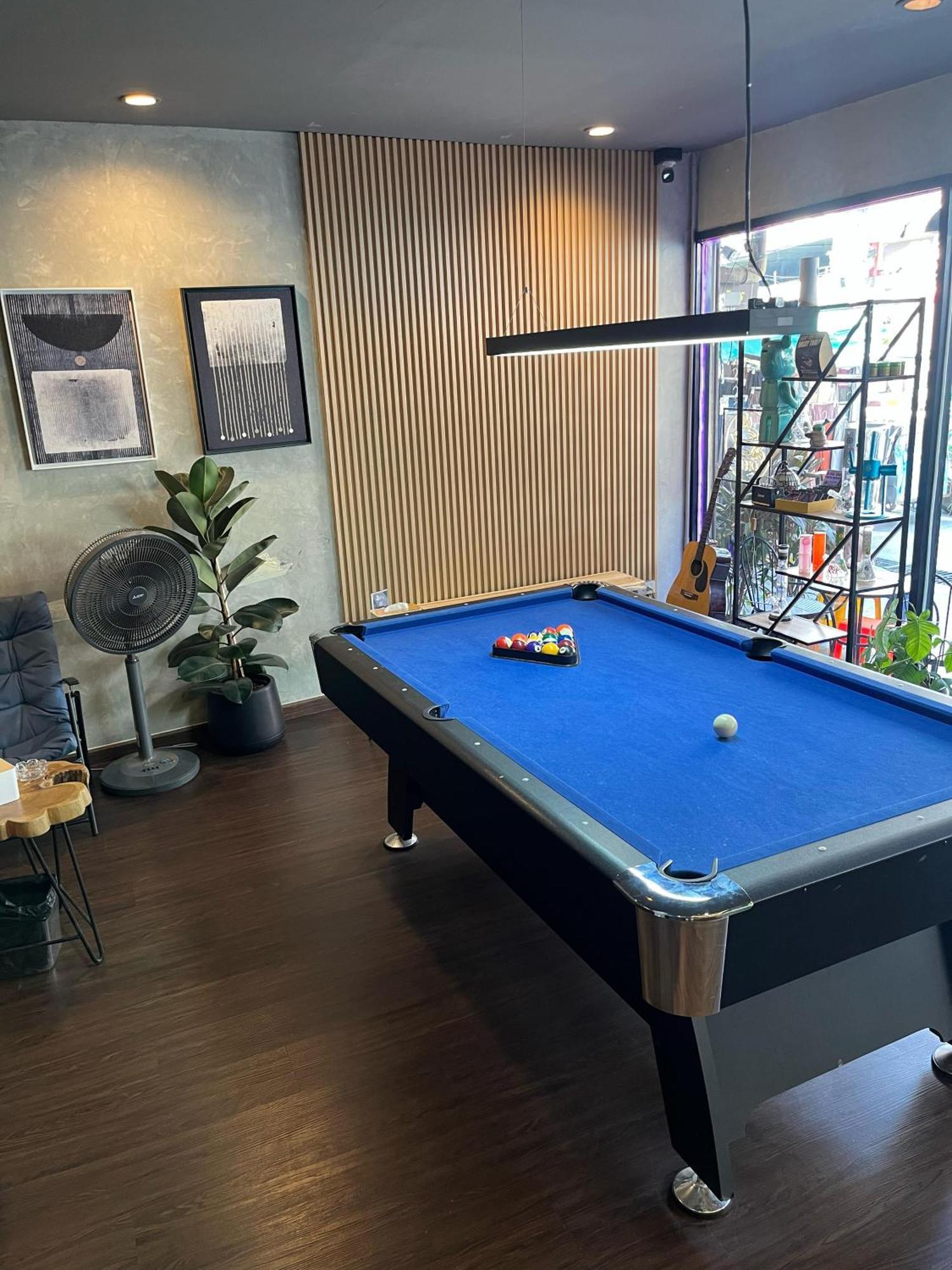 Bud Brew Beyond Dispensary And Hotel 曼谷 外观 照片